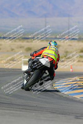 media/Feb-03-2024-SoCal Trackdays (Sat) [[767c60a41c]]/2-Turn 11 (10am)/